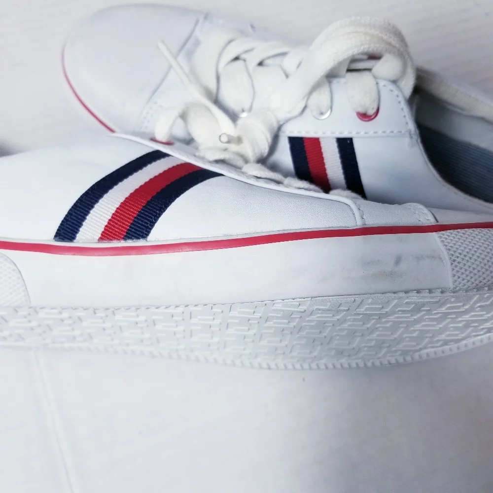 TOMMY HILFIGER KID'S SNEAKERS SIZE 3